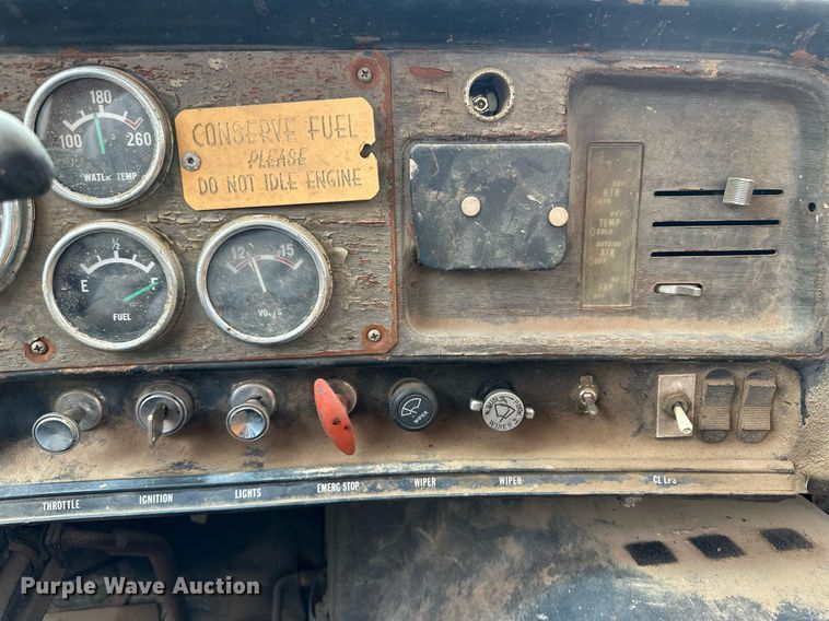 image for item NY9014 1977 GMC 9500  tank truck