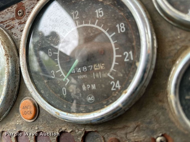 image for item NY9014 1977 GMC 9500  tank truck