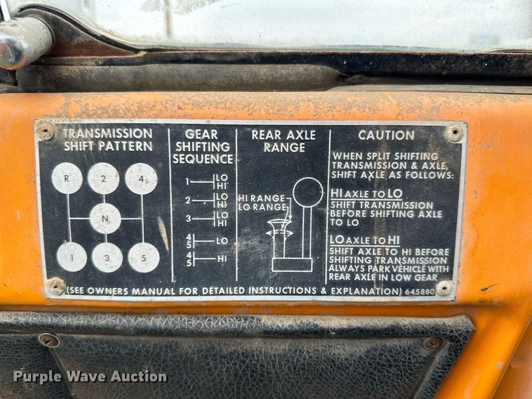 image for item NY9014 1977 GMC 9500  tank truck