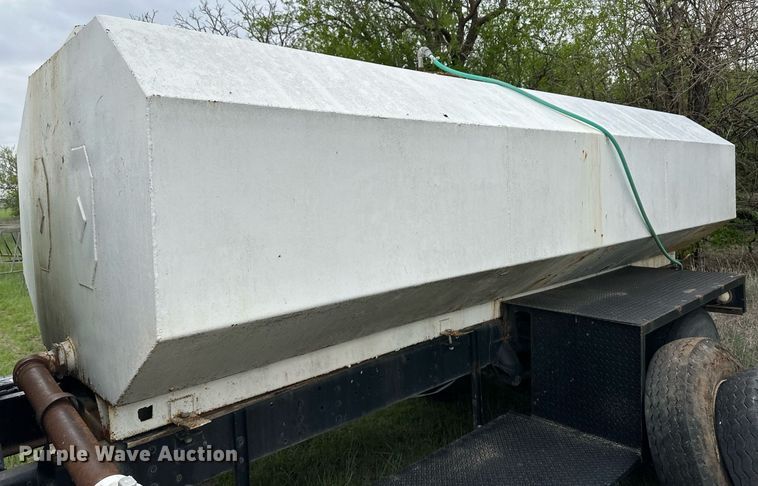 image for item NY9014 1977 GMC 9500  tank truck