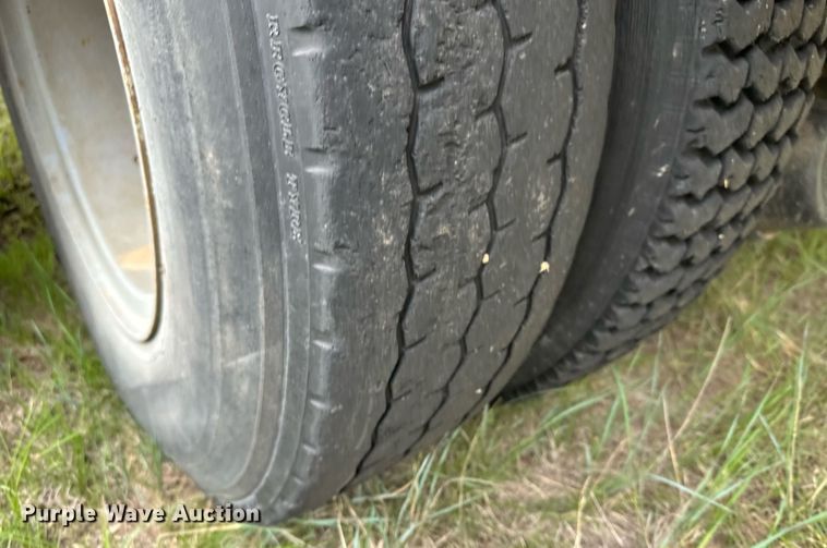 image for item NY9014 1977 GMC 9500  tank truck