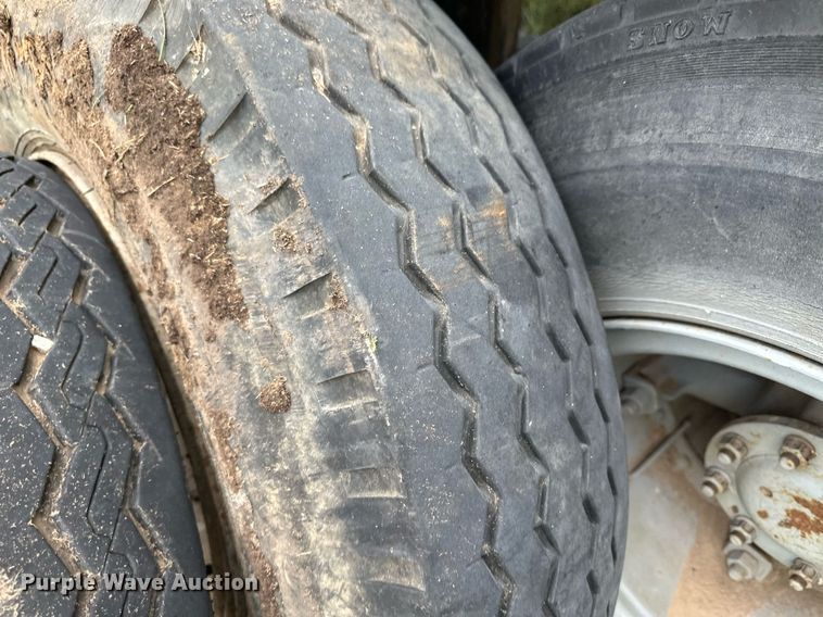 image for item NY9014 1977 GMC 9500  tank truck