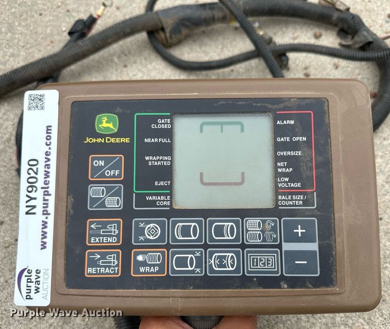 image for item NY9020 John Deere bale monitor