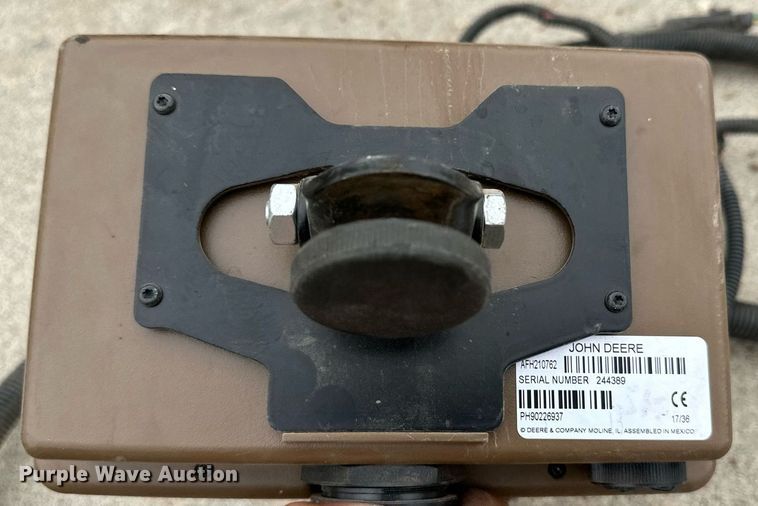 image for item NY9020 John Deere bale monitor