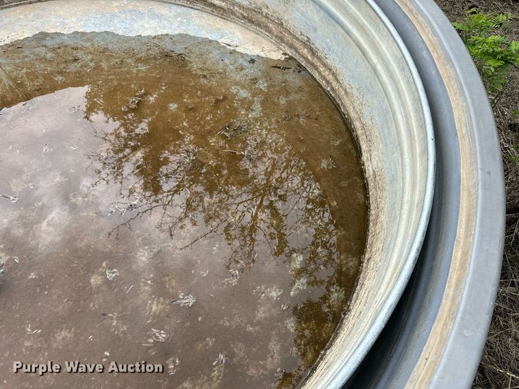 image for item NY9023 (3) stock tanks