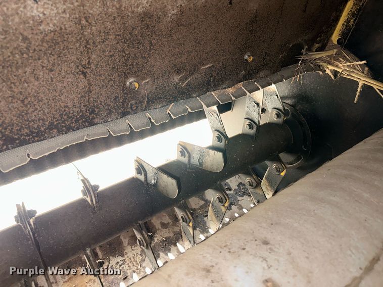 image for item NY9024 1993 New Holland TR96  combine