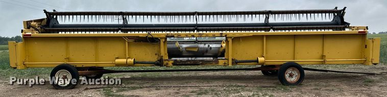 image for item NY9024 1993 New Holland TR96  combine