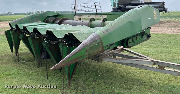 image for item NY9026 John Deere 653  all-crop head