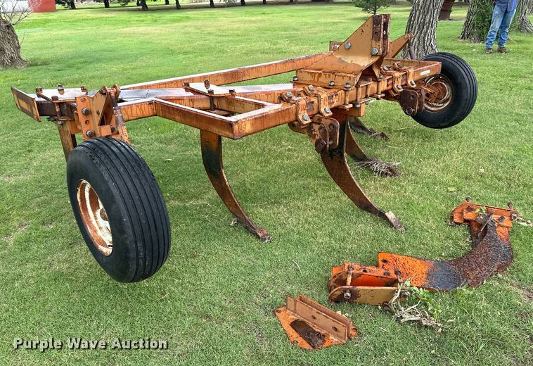 image for item NY9027 V-ripper