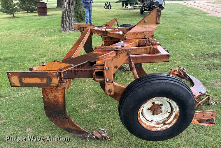 image for item NY9027 V-ripper