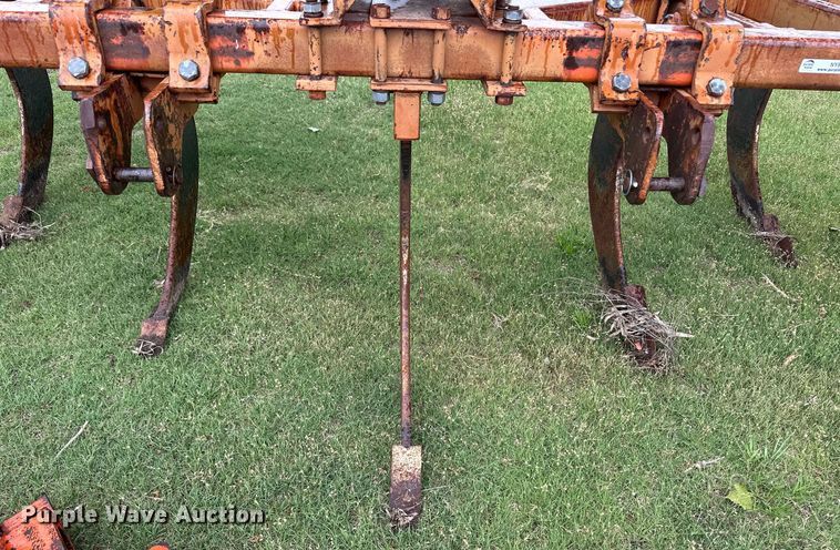 image for item NY9027 V-ripper