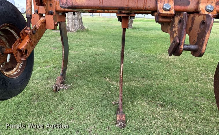 image for item NY9027 V-ripper