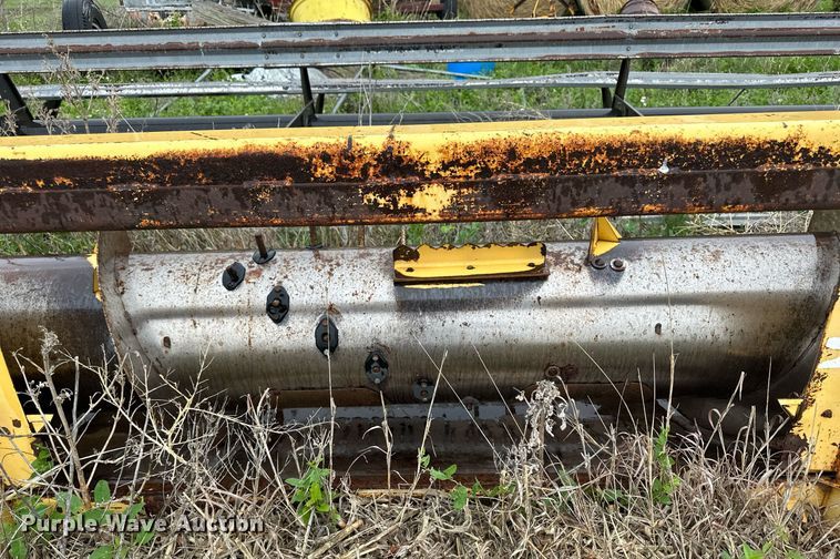 image for item NY9028 New Holland 971  rigid head