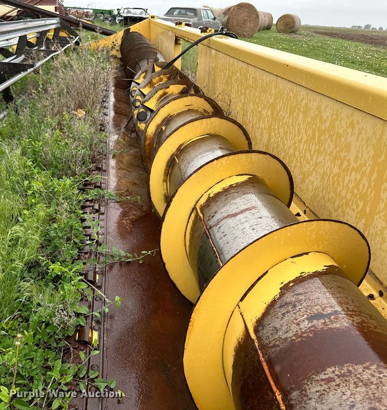 image for item NY9028 New Holland 971  rigid head