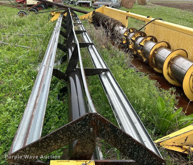 image for item NY9028 New Holland 971  rigid head