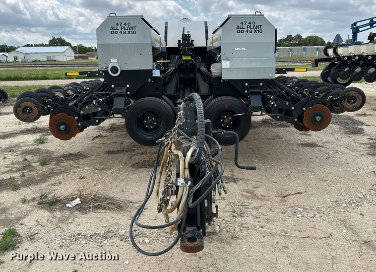 image for item NY9029 CrustBuster 4740  grain drill