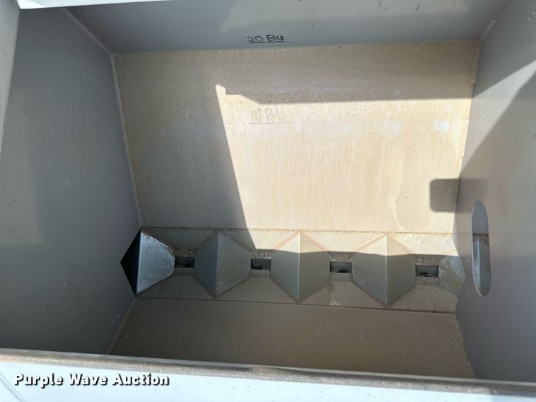 image for item NY9029 CrustBuster 4740  grain drill