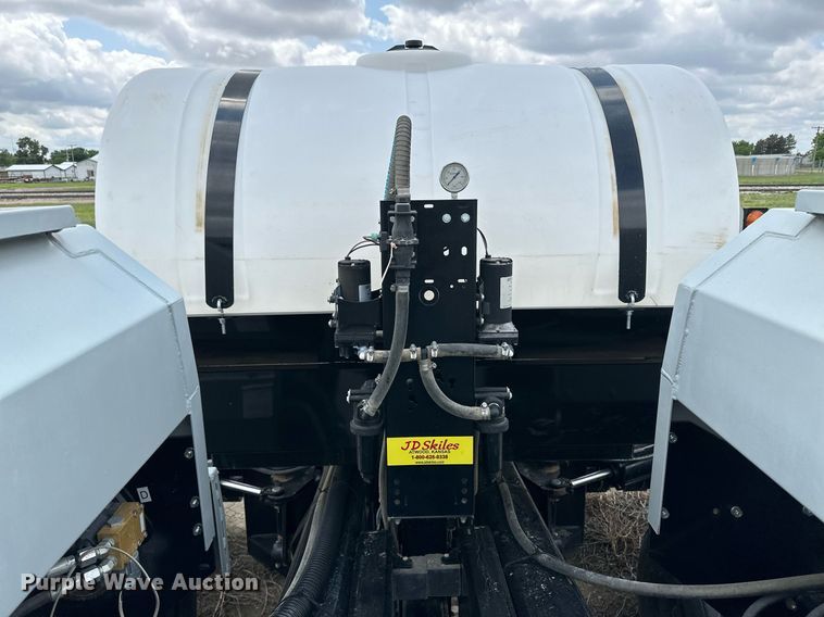 image for item NY9029 CrustBuster 4740  grain drill