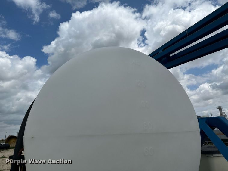 image for item NY9030 Kinze 3600  planter