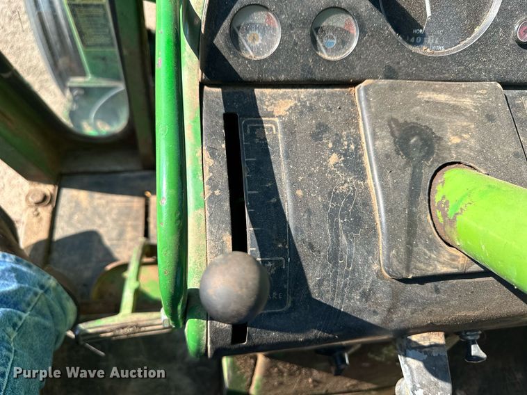 image for item NY9140 1970 John Deere 4020  tractor