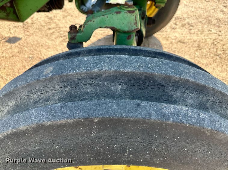 image for item NY9140 1970 John Deere 4020  tractor