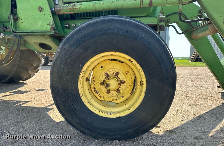 image for item NY9140 1970 John Deere 4020  tractor