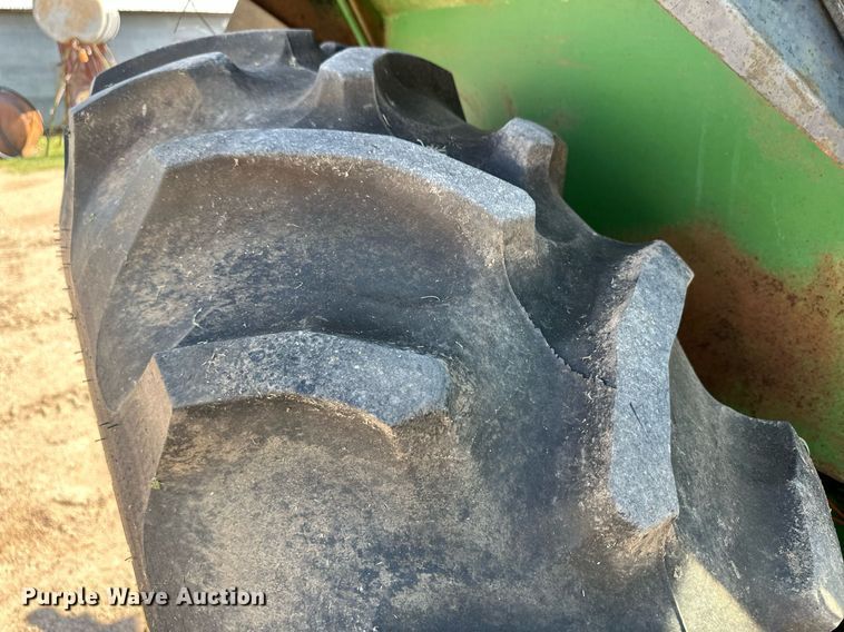 image for item NY9140 1970 John Deere 4020  tractor