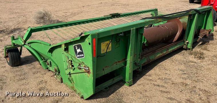 image for item NY9152 John Deere  pickup head