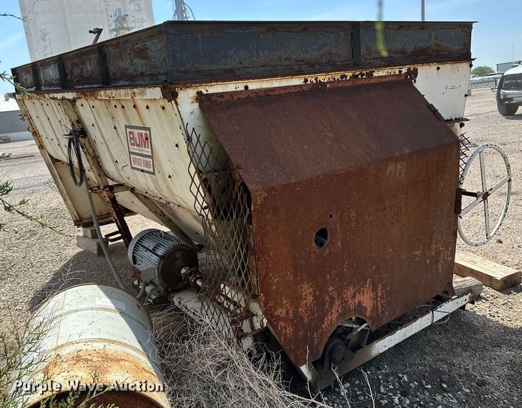 image for item NY9181 BJM  feed mixer