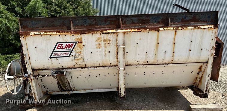 image for item NY9181 BJM  feed mixer