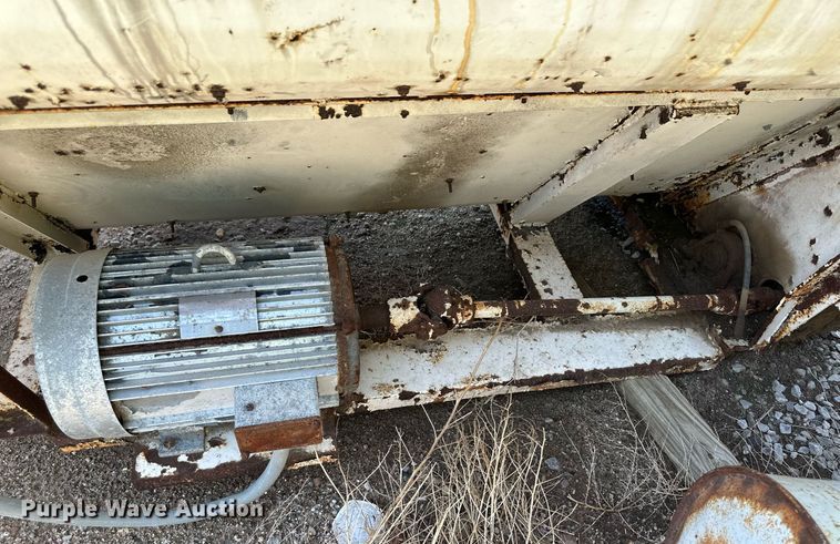 image for item NY9181 BJM  feed mixer