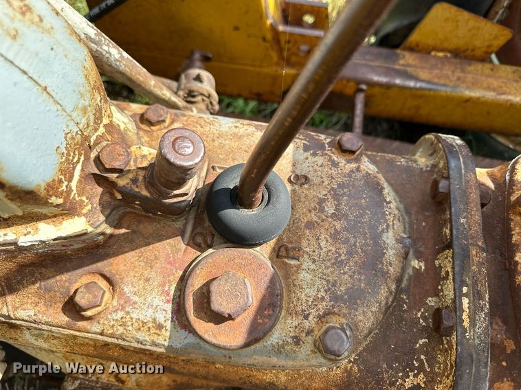 image for item NY9203 Ford  tractor