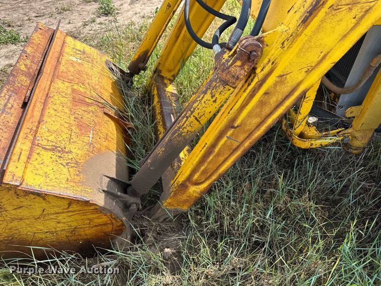 image for item NY9203 Ford  tractor