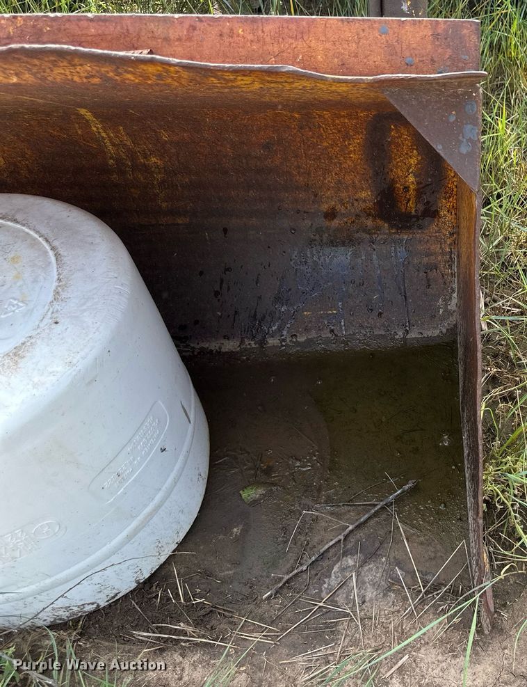 image for item NY9203 Ford  tractor