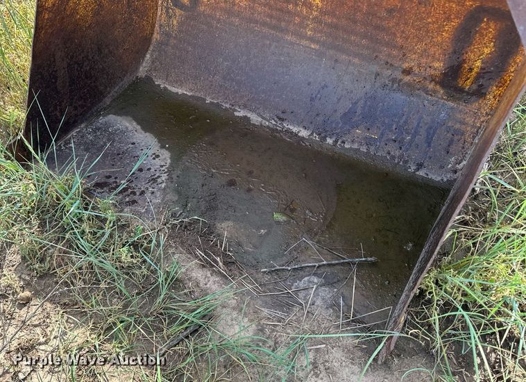 image for item NY9203 Ford  tractor