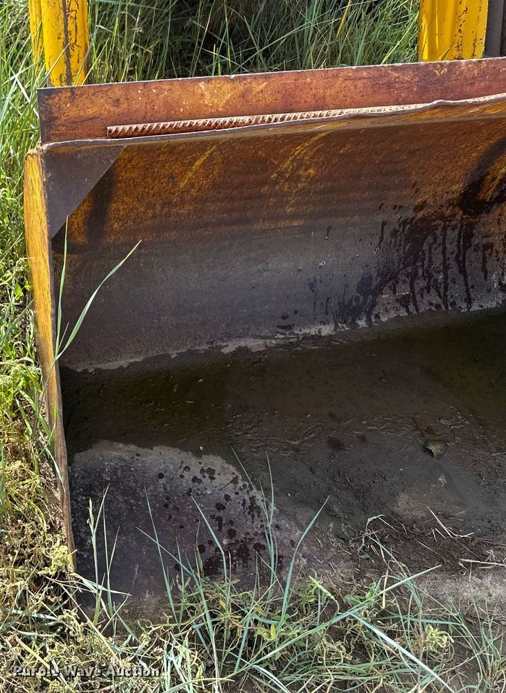 image for item NY9203 Ford  tractor