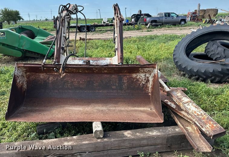 image for item NY9212 Great Bend  loader