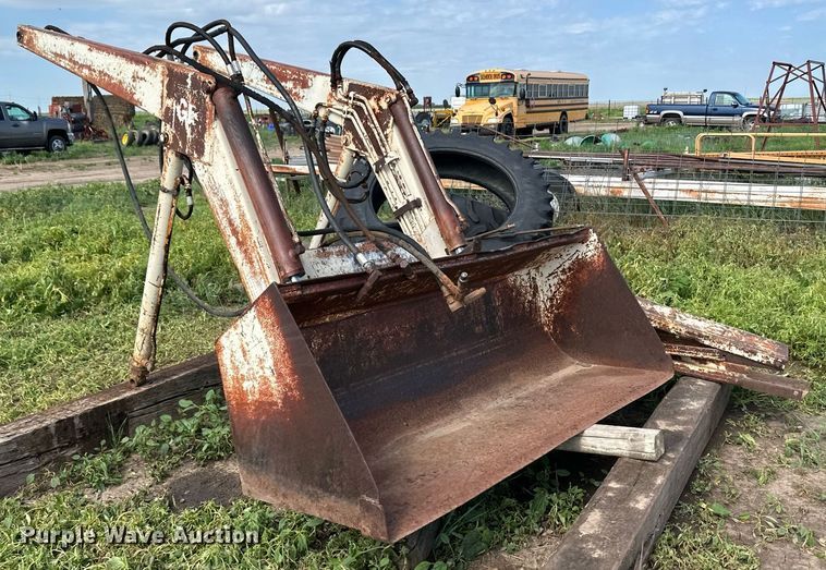 image for item NY9212 Great Bend  loader