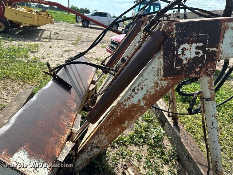 image for item NY9212 Great Bend  loader