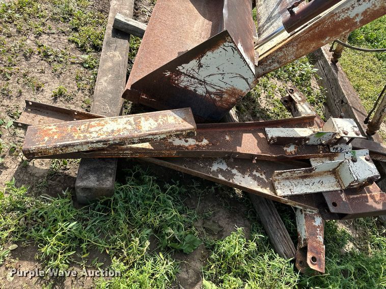 image for item NY9212 Great Bend  loader