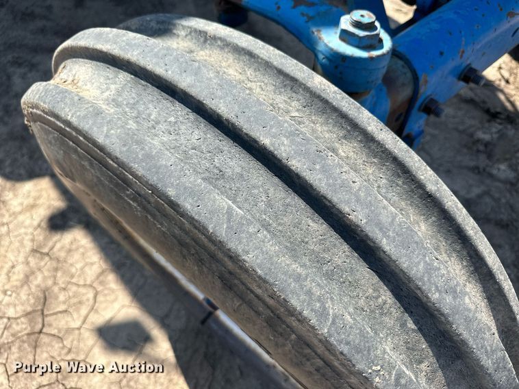 image for item NY9213 Ford 6700  tractor