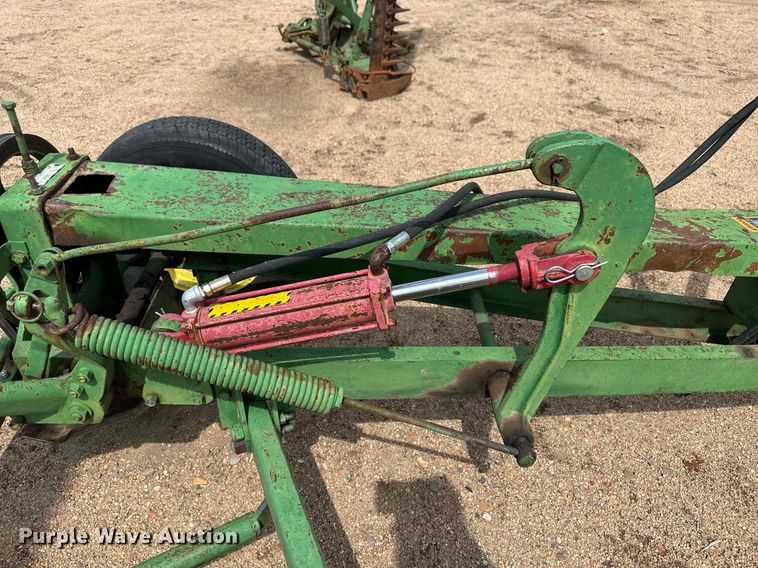 image for item NY9237 John Deere 37  sickle mower