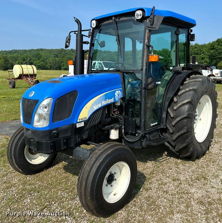 image for item OG9015 New Holland T4030  tractor