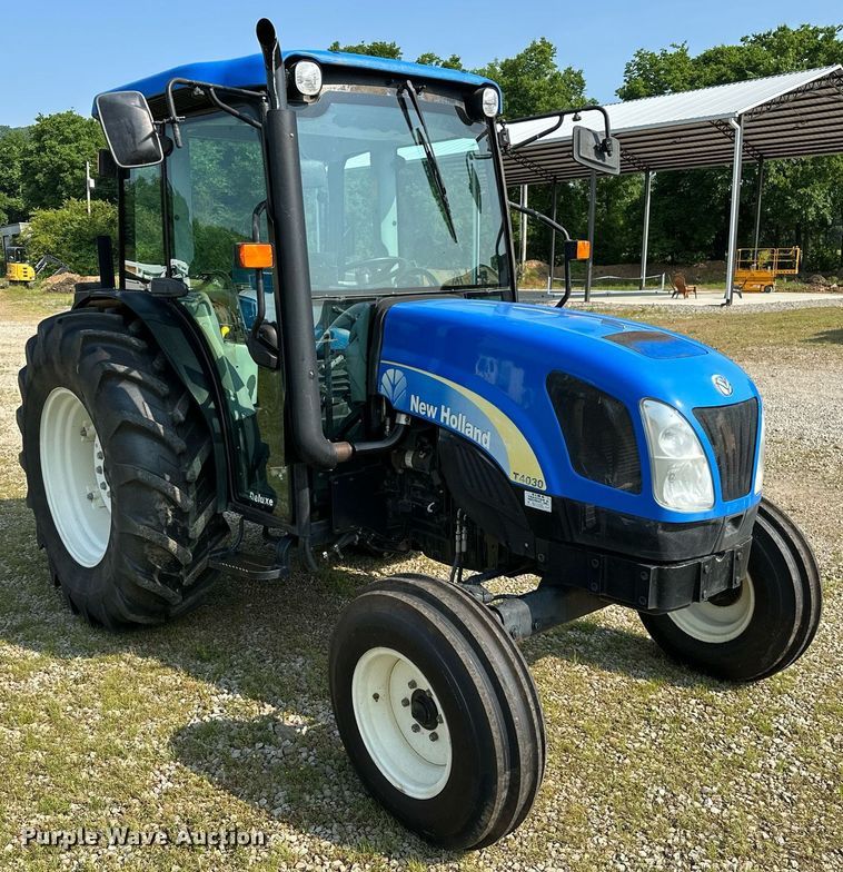 image for item OG9015 New Holland T4030  tractor