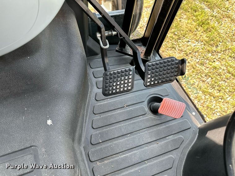 image for item OG9015 New Holland T4030  tractor