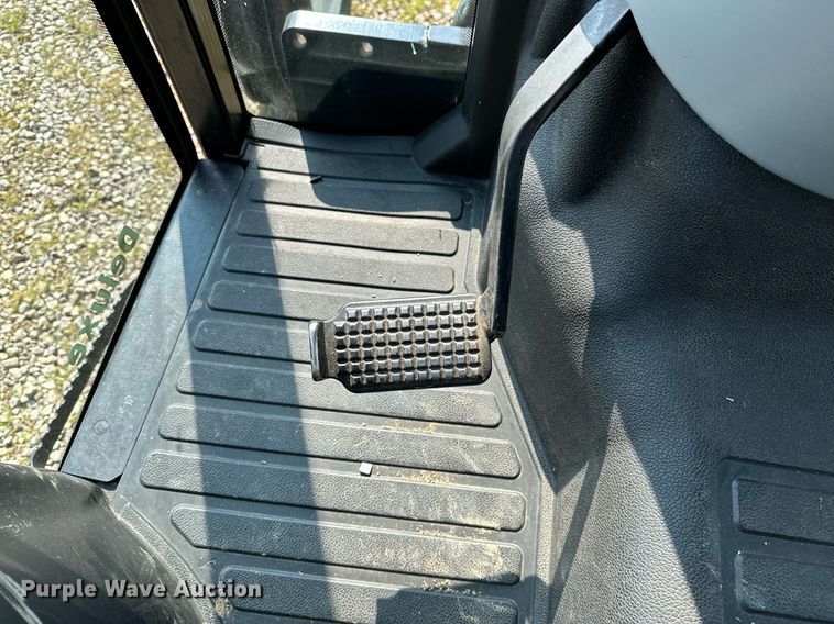 image for item OG9015 New Holland T4030  tractor