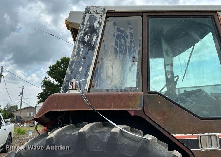 image for item OG9021 International 1586  tractor