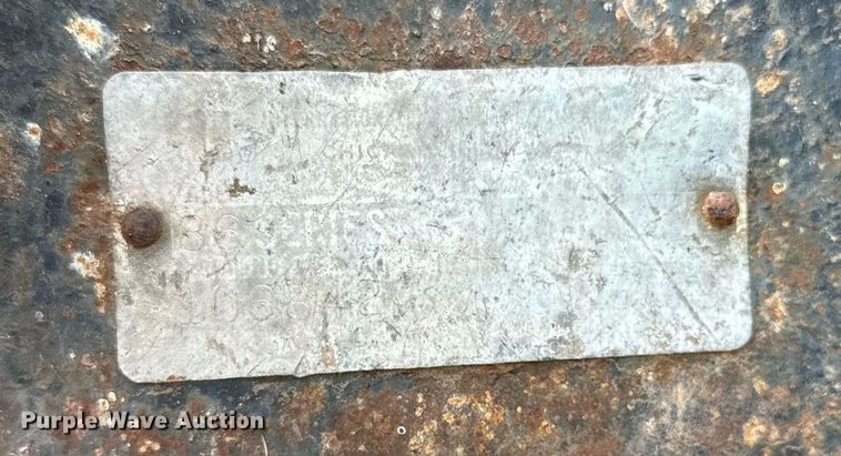 image for item OG9021 International 1586  tractor