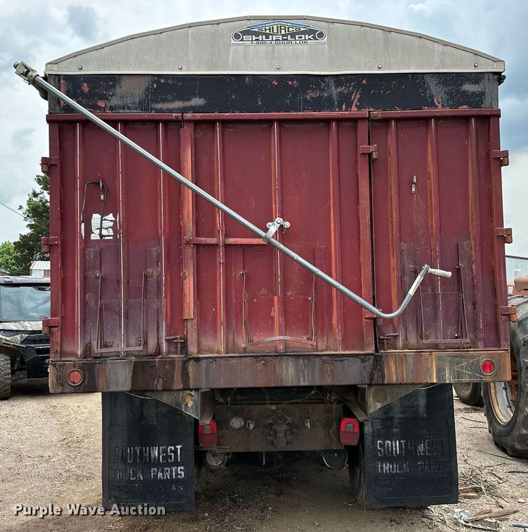 image for item OG9022 1973 Ford  grain truck