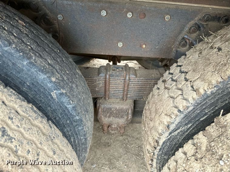 image for item OG9022 1973 Ford  grain truck